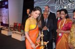 Kareena Kapoor at FICCI Frames in Powai, Mumbai on 12th March 2013 (33).JPG